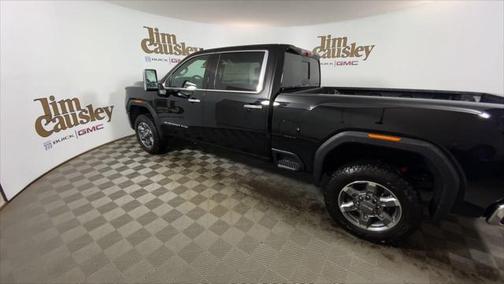 2025 GMC Sierra 2500 SLT