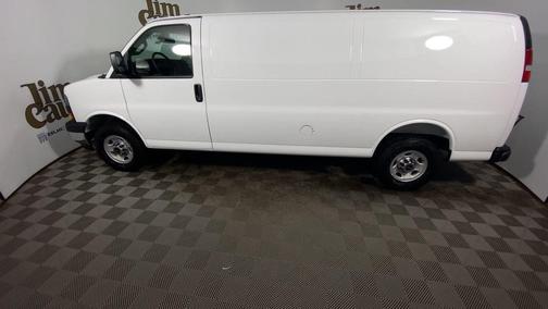 2025 GMC Savana 2500 RWD 3500 Extended Wheelbase Work Van