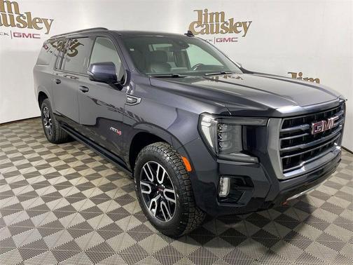2023 GMC Yukon XL 4WD AT4