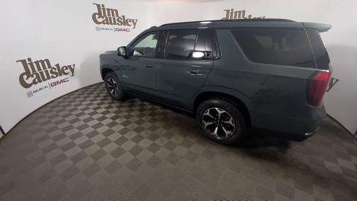 2026 GMC Yukon 4WD AT4