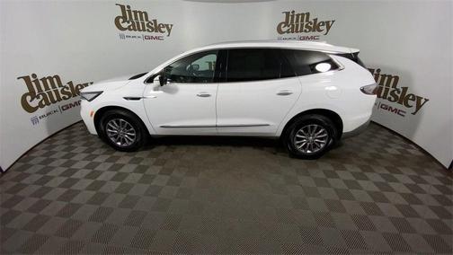 2023 Buick Enclave Essence FWD