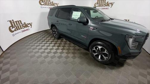2025 GMC Yukon 4WD AT4