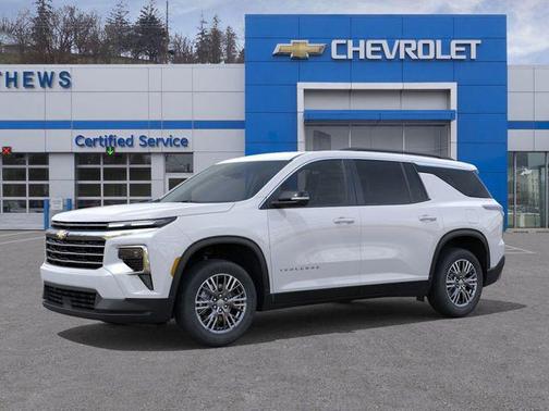 Summit White 2026 Chevrolet Traverse LT