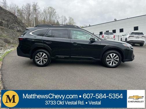 2023 Subaru Outback Premium