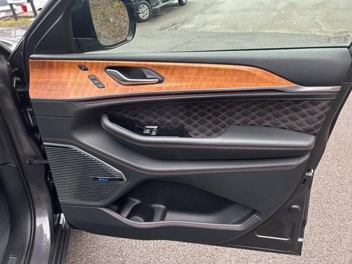 2023 Jeep Grand Cherokee L Summit Reserve