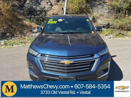 2023 Chevrolet Traverse LT Cloth
