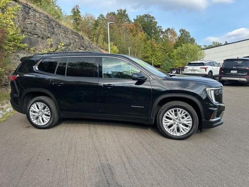 2024 GMC Acadia AWD Elevation