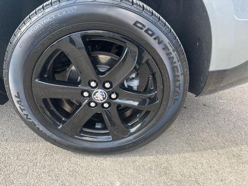 2023 Buick Enclave Essence AWD