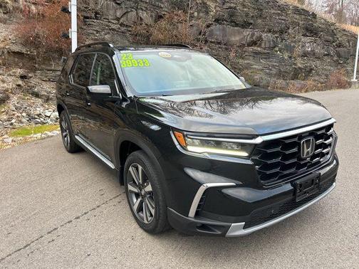 2023 Honda Pilot Touring 8-Passenger