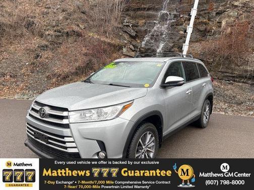 Celestial Silver Metallic 2019 Toyota Highlander XLE