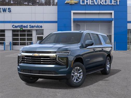 2026 Chevrolet Suburban LT