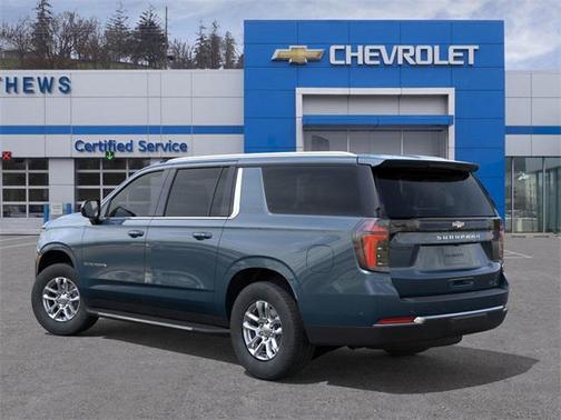 2026 Chevrolet Suburban LT