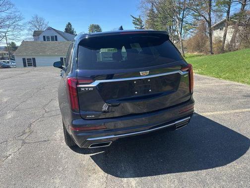 2021 Cadillac XT6 Luxury AWD