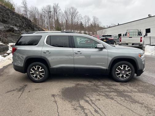 2023 GMC Acadia AWD SLE