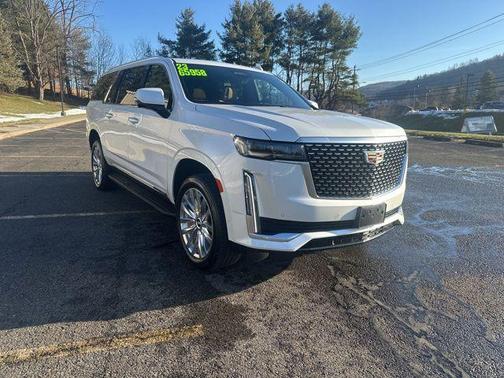 2023 Cadillac Escalade ESV Premium Luxury