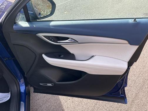 2025 Buick Envision Avenir AWD