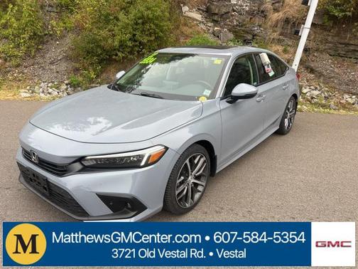 2022 Honda Civic Touring