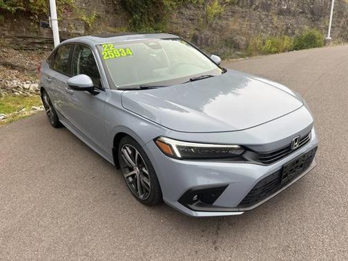 2022 Honda Civic Touring