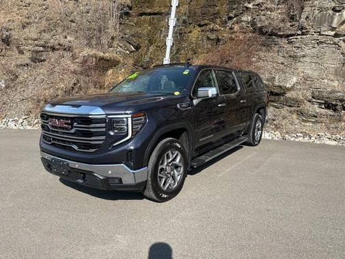 2022 GMC Sierra 1500 SLT