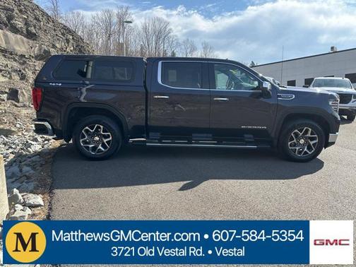 2022 GMC Sierra 1500 SLT