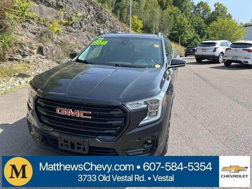 2022 GMC Terrain SLT