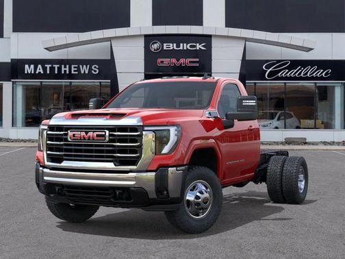 2026 GMC Sierra 3500 SLE