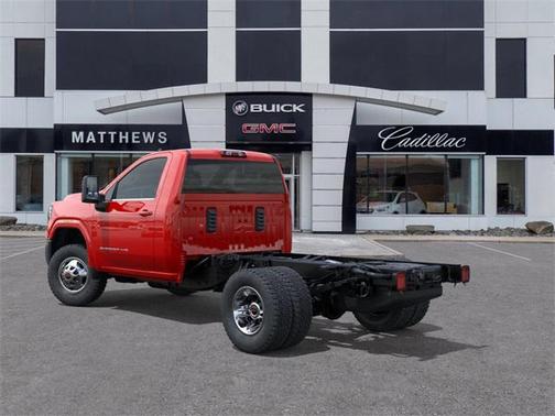 2026 GMC Sierra 3500 SLE