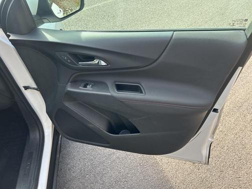 2022 Chevrolet Equinox AWD RS