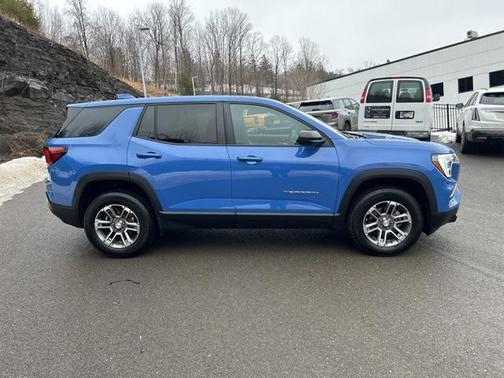 2025 GMC Terrain AWD Elevation