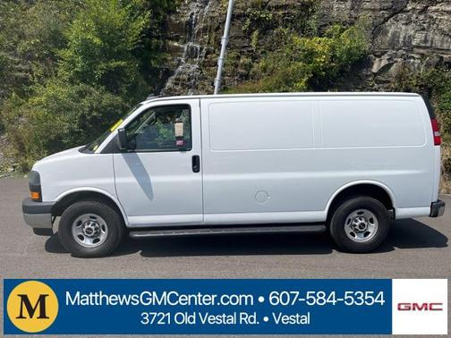 2021 GMC Savana 2500 Work Van