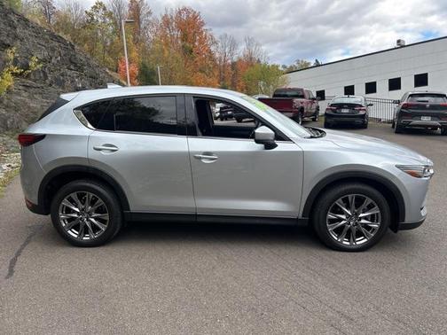 2021 Mazda CX-5 Signature