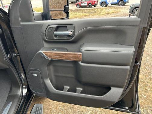 2022 Chevrolet Silverado 2500 High Country