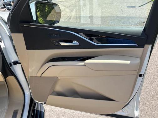 2024 Cadillac Escalade Premium Luxury