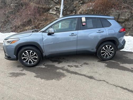 2024 Toyota Corolla Hybrid SE