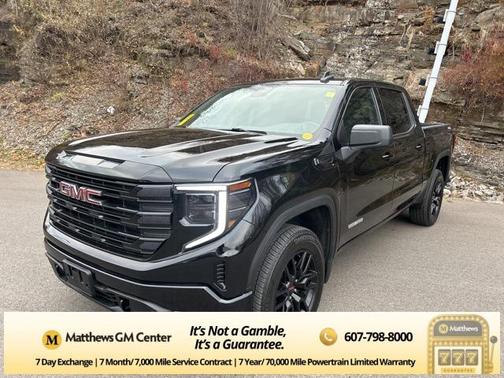 2022 GMC Sierra 1500 Elevation