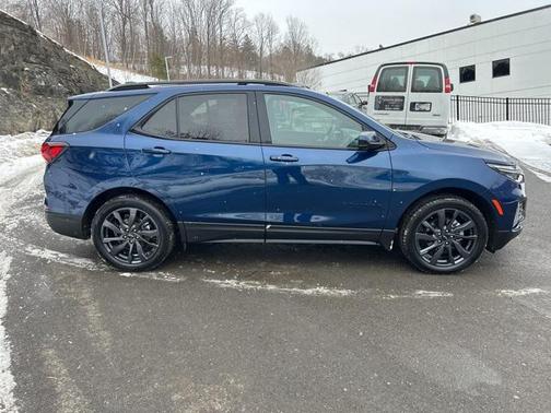 2022 Chevrolet Equinox AWD RS