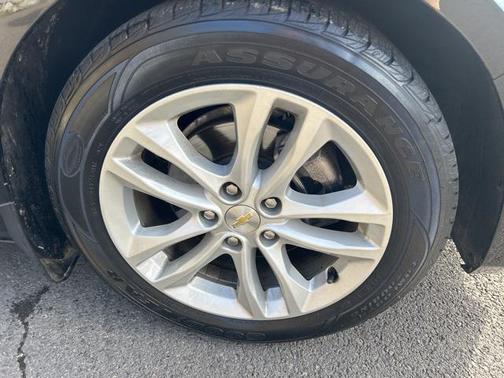 2017 Chevrolet Malibu 1LT