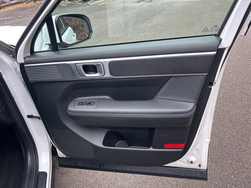 2025 Hyundai SANTA FE SEL 2.4