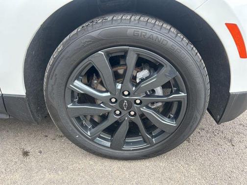 Summit White 2024 Chevrolet Equinox AWD RS