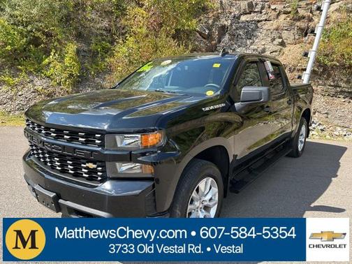 2022 Chevrolet Silverado 1500 Custom