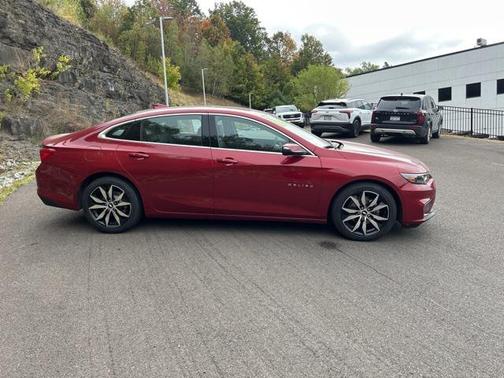 2017 Chevrolet Malibu 1LT
