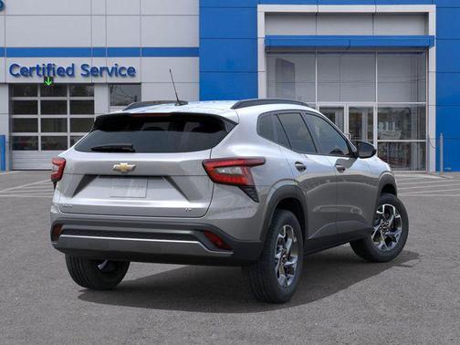 Sterling Gray Metallic 2026 Chevrolet Trax LT
