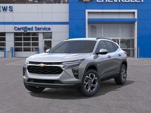 Sterling Gray Metallic 2026 Chevrolet Trax LT
