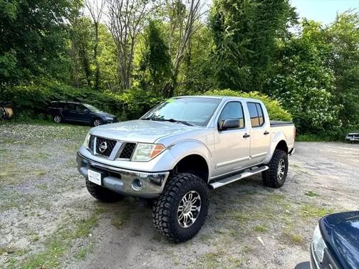 2005 Nissan Frontier SE Crew Cab