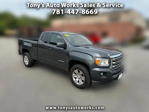 Gray 2016 GMC Canyon SLE