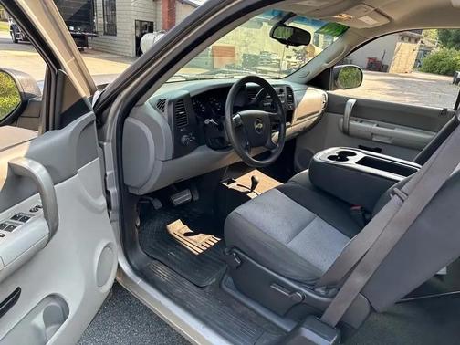 Silver 2007 Chevrolet Silverado 1500 Work Truck