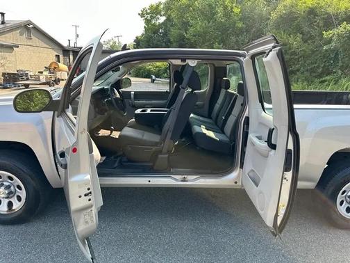 Silver 2007 Chevrolet Silverado 1500 Work Truck