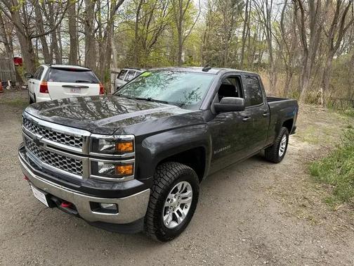 Gray 2015 Chevrolet Silverado 1500 1LT