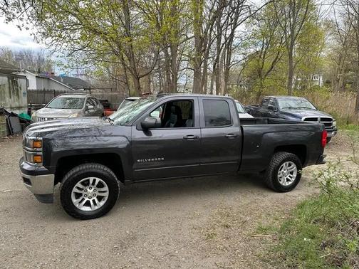 Gray 2015 Chevrolet Silverado 1500 1LT