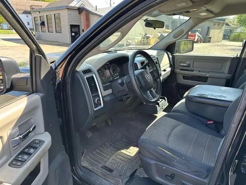 Black 2012 RAM 1500 4WD Quad Cab 140.5'' Big Horn